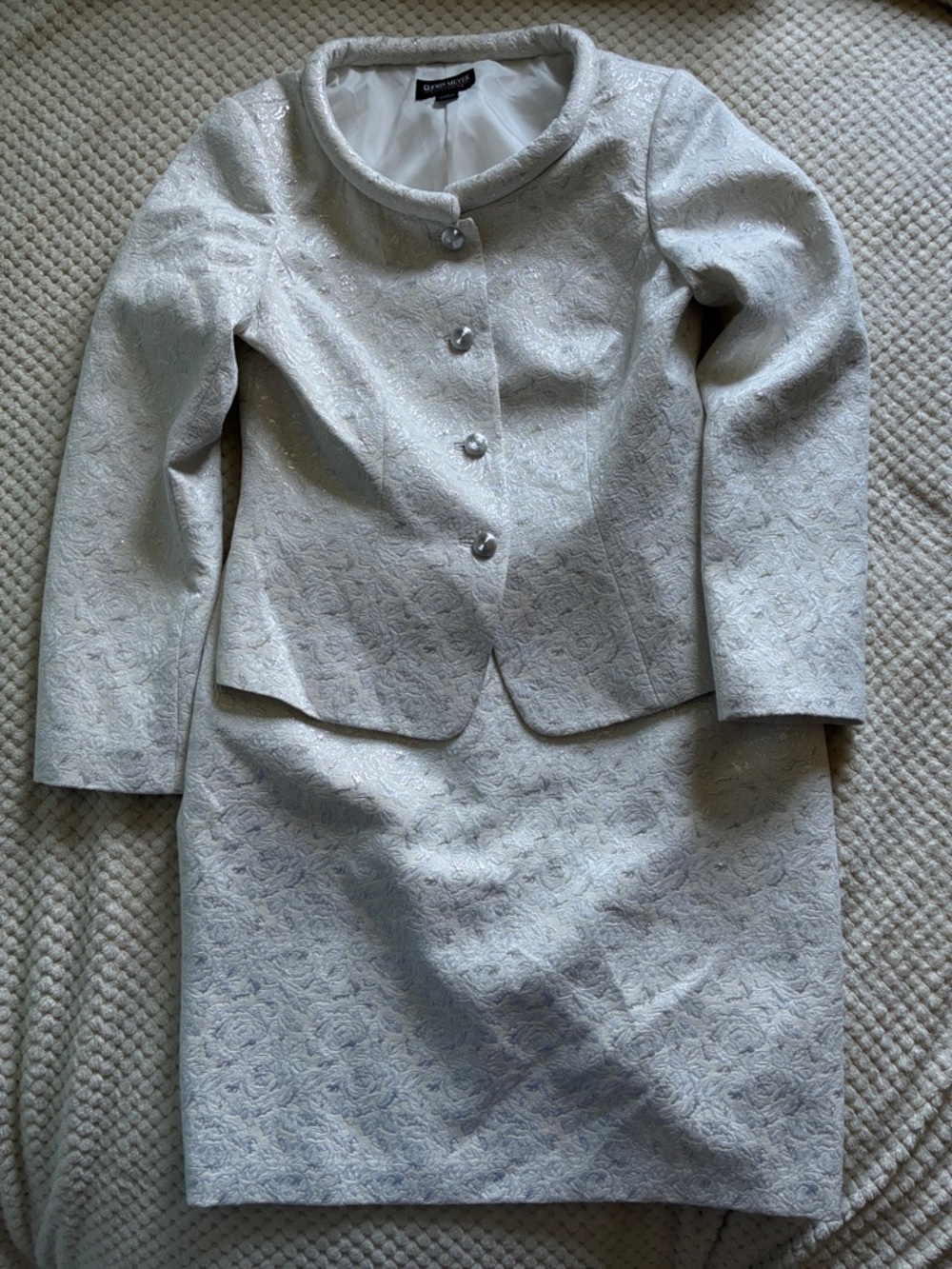John Meyer Collection white and silver women’s tapestry suit. Used once. Size 10